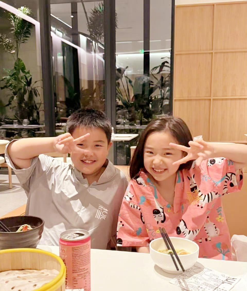 娱乐圈两大“出轨男星