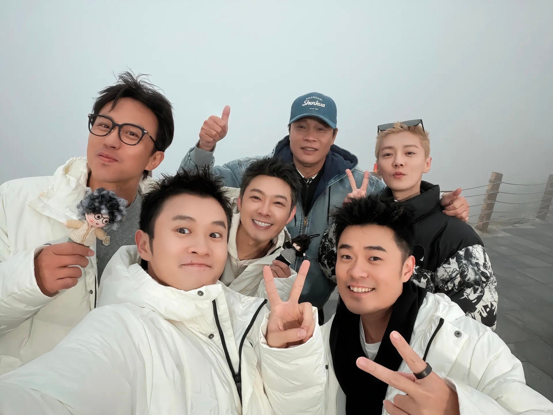 鹿晗小鹿要永远快乐幸福✨💛