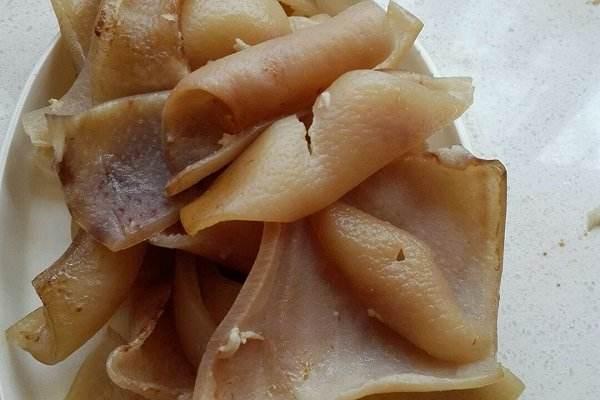 吃猪皮居然有这样的后果! 大家都该知道!