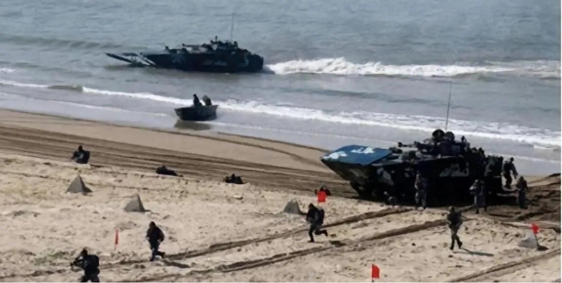 台独顽固分子顾立雄语出惊人，他说解放军围台军演看起来声势浩大，最终的结果却是做做