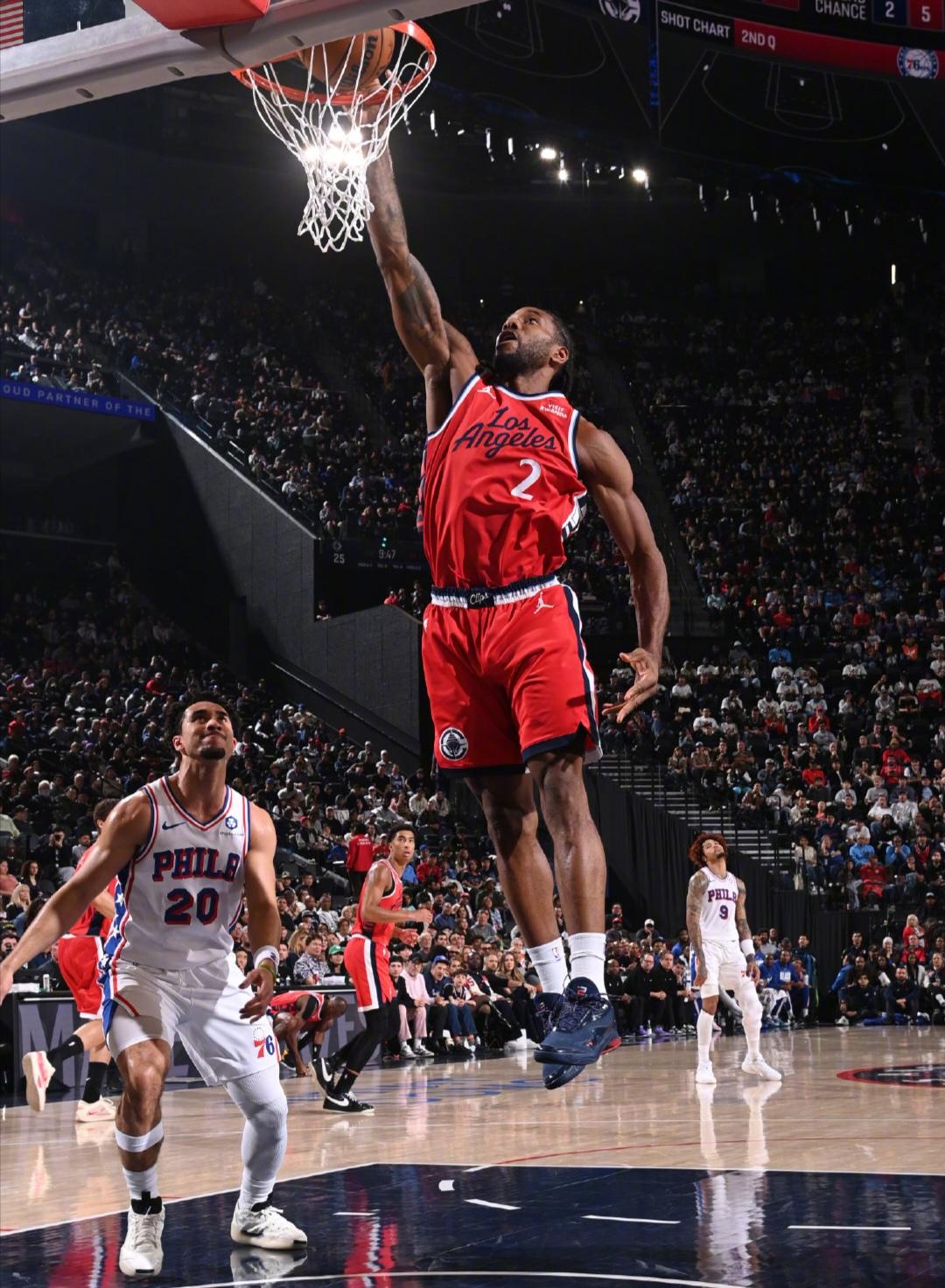 哈登又要走，快船被吊打哈登缺阵快船与76人的比赛，本以为是伤病管理，没想到比赛