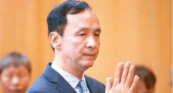 国民党中的人还算有条汉子，在朱立伦，赵少康一句话都不敢说的情况下，国民党终于有人