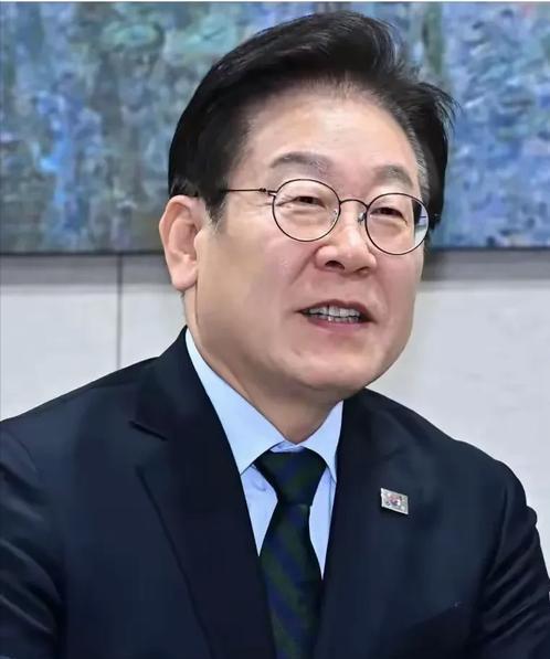 李在明访华“加分”后即将访日，韩国外交如何平衡东西两线？刚刚结束中国之行、拿