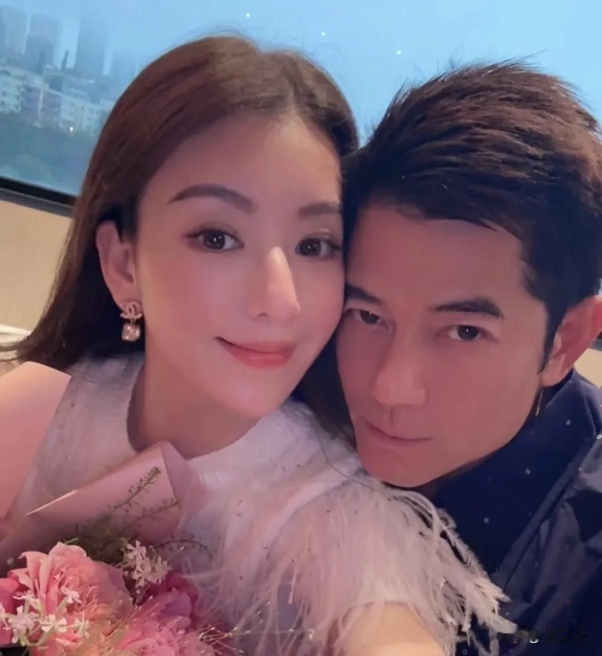 郭富城每一次谈到方媛都是眉开眼笑很是欣赏的样子，所以郭富城会娶方媛，大概天王就是