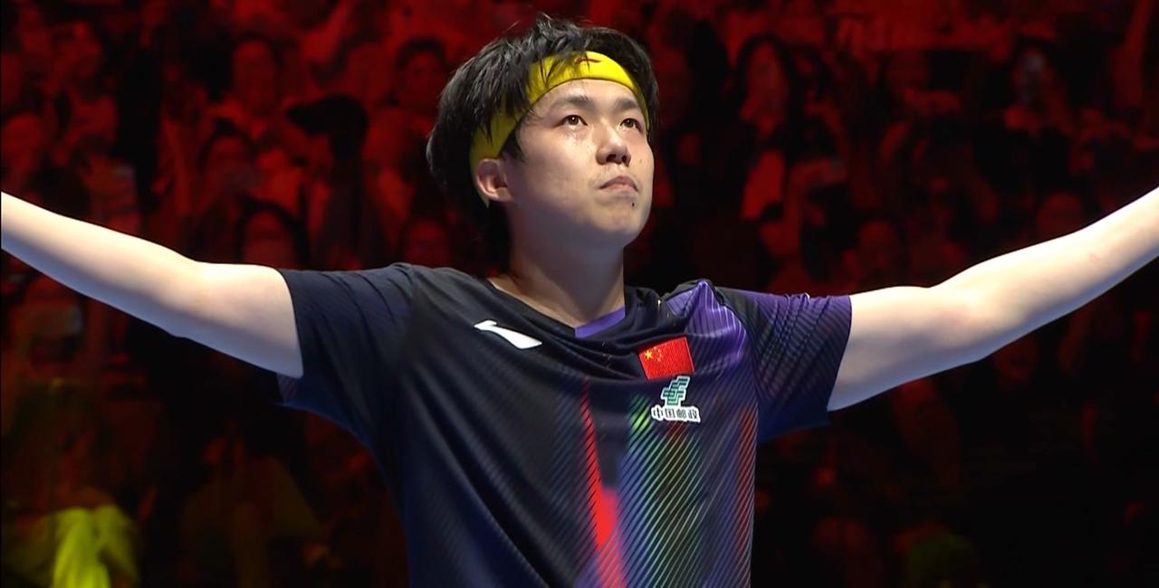 王楚钦晋级世界杯8强，看得很不痛快。刚刚，王楚钦在1-2落后的情况下，连胜3局