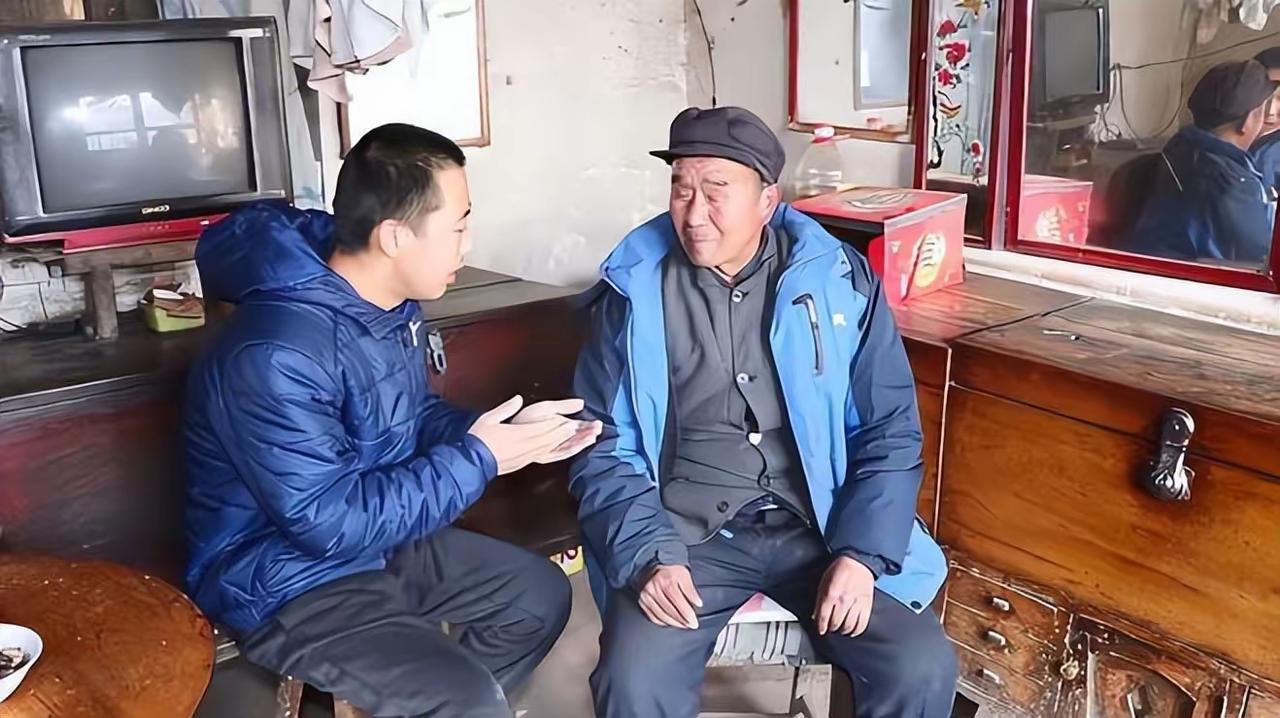 2025年10月，《农村集体经济组织法》正式施行，这一法律的落地为农村户口