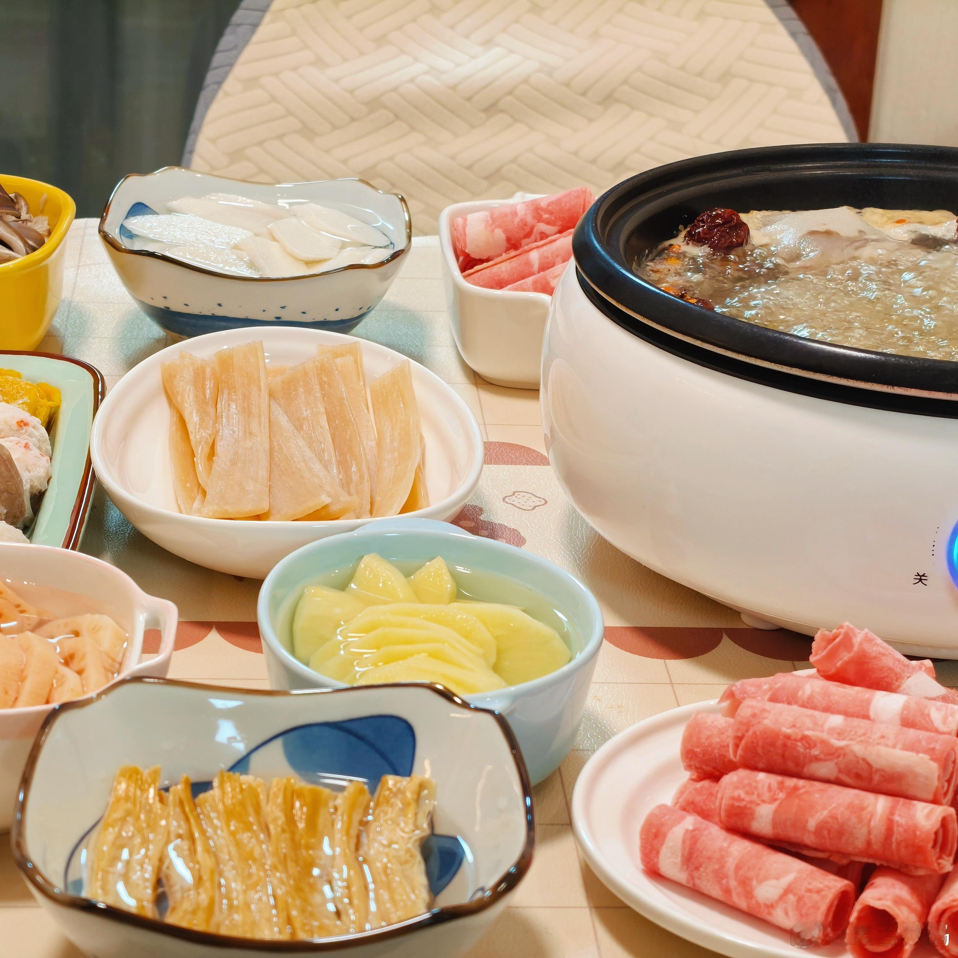 谁懂冬天在家吃火锅的快乐