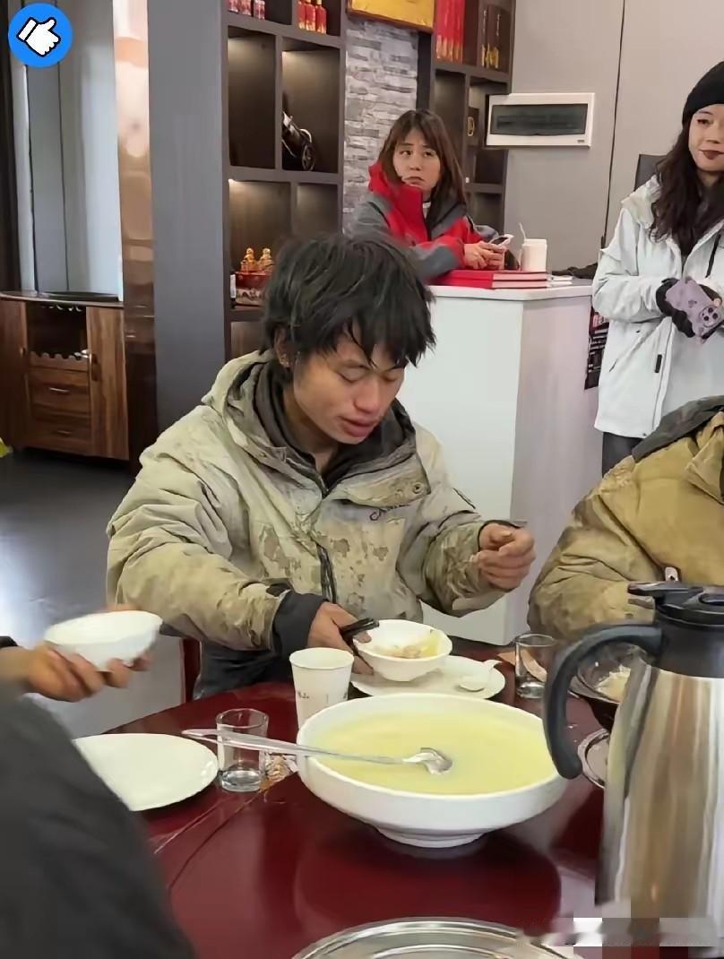 谁懂啊！真的是拼了老命。在七星山荒野挑战赛中，41天的生存考验，不得不说林北真