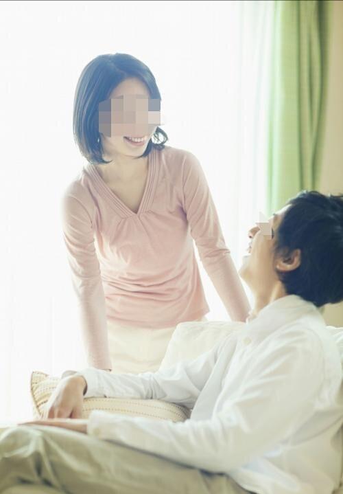 孕妇生下双胞胎, 宝爸取了这么一个名字, 惹得大家都笑了!