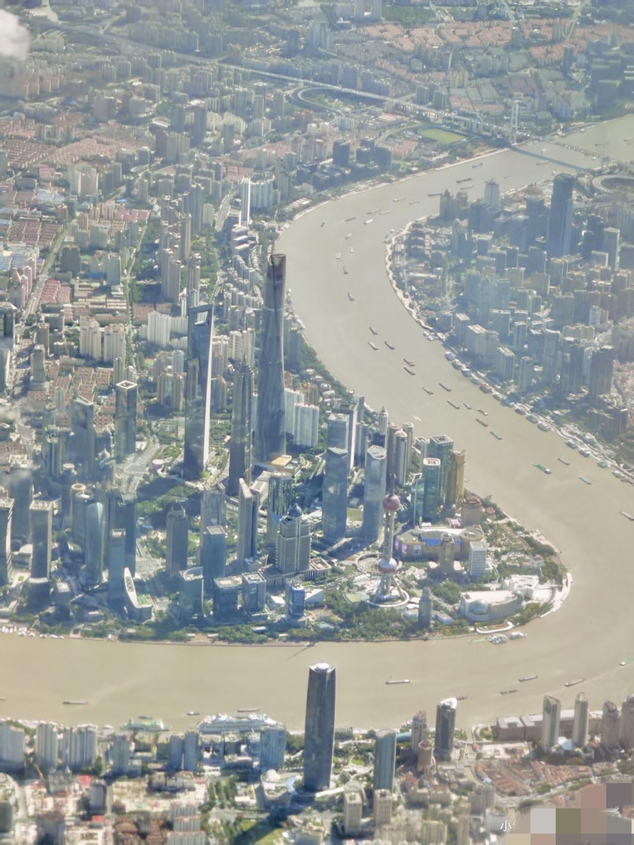 白天和晚上的陆家嘴，有什么区别吗？