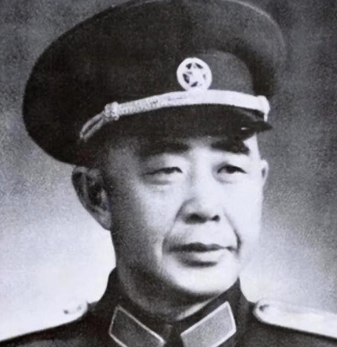 1952年，随着军队缩编，毛主席对陈明仁表示：“鉴于你的重要贡献，即使兵团缩编，