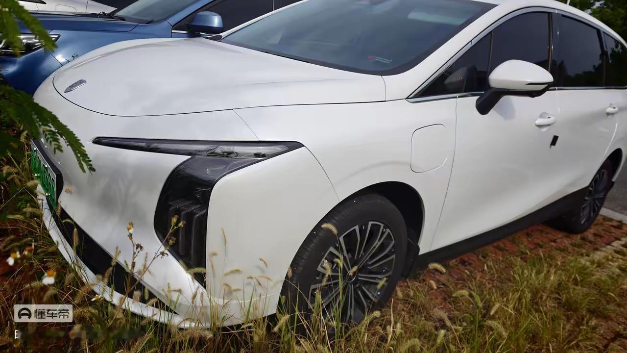 最受欢迎微型电车(10万-)1. 吉利银河星愿｜5.98‑9.18万｜2.