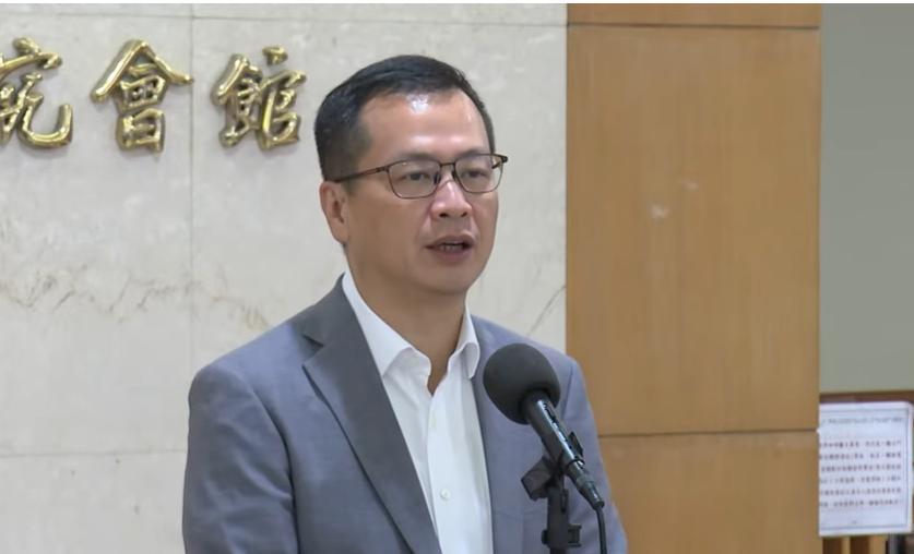 拜访卢秀燕延期罗智强：卢秀燕是国民党的“共主”希望得到她的祝福针对拜