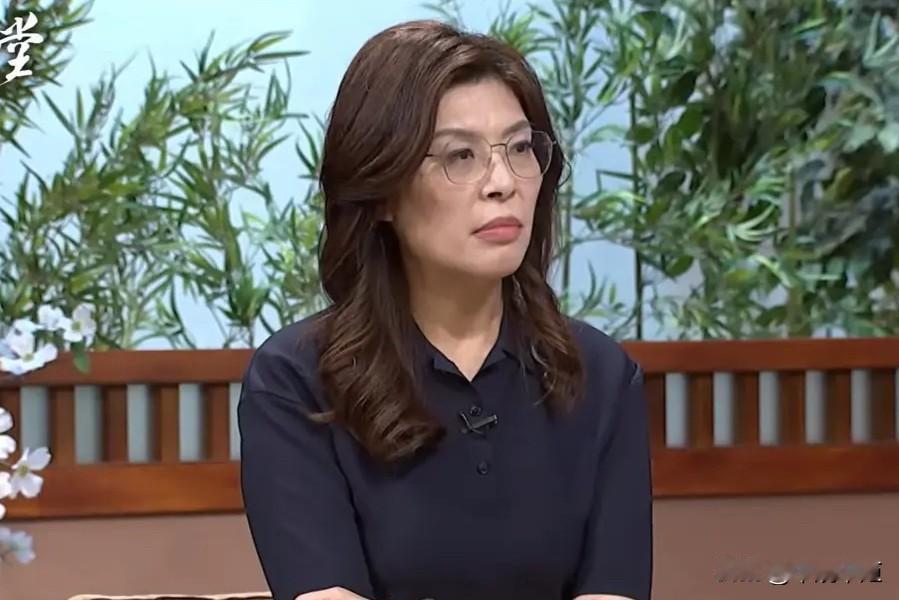 郑丽文首度回应是否参选2028：保留所有可能性以胜选为考量郑丽文近日接受“