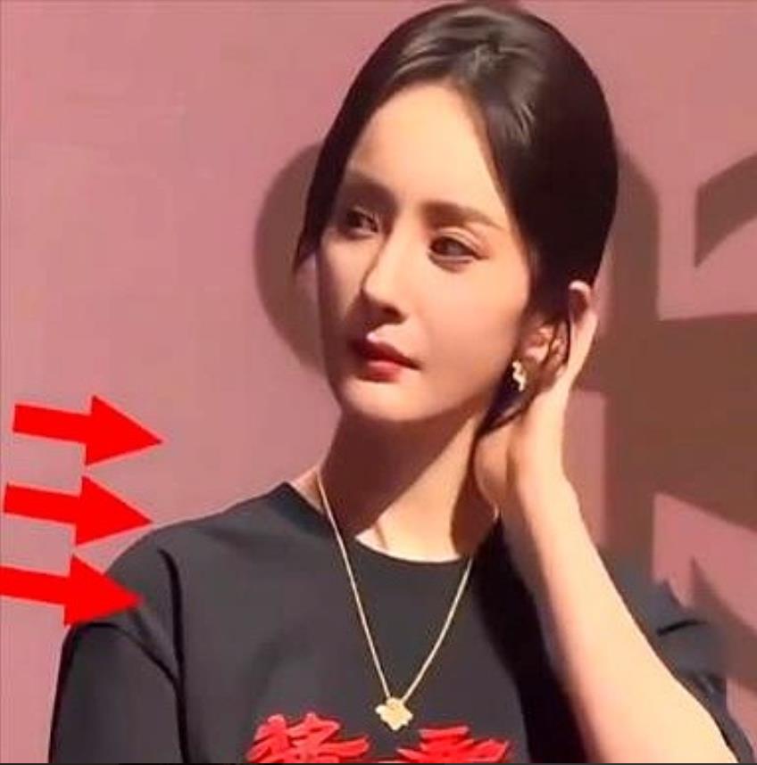 终于理解汪峰为什么会和章子怡离婚了，不是因为她不漂亮，也不是因为她年龄大了，而是