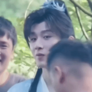 帖主已经很委婉的不伤害ie的玻璃心了，无奈iejj没有一点眼力见。