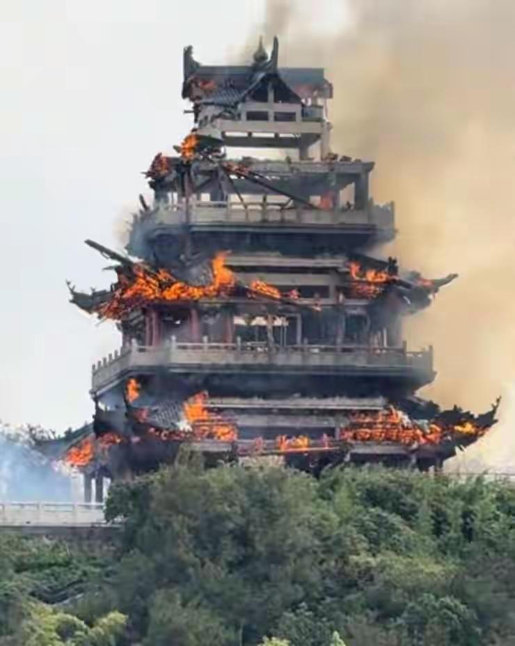 “南朝四百八十寺