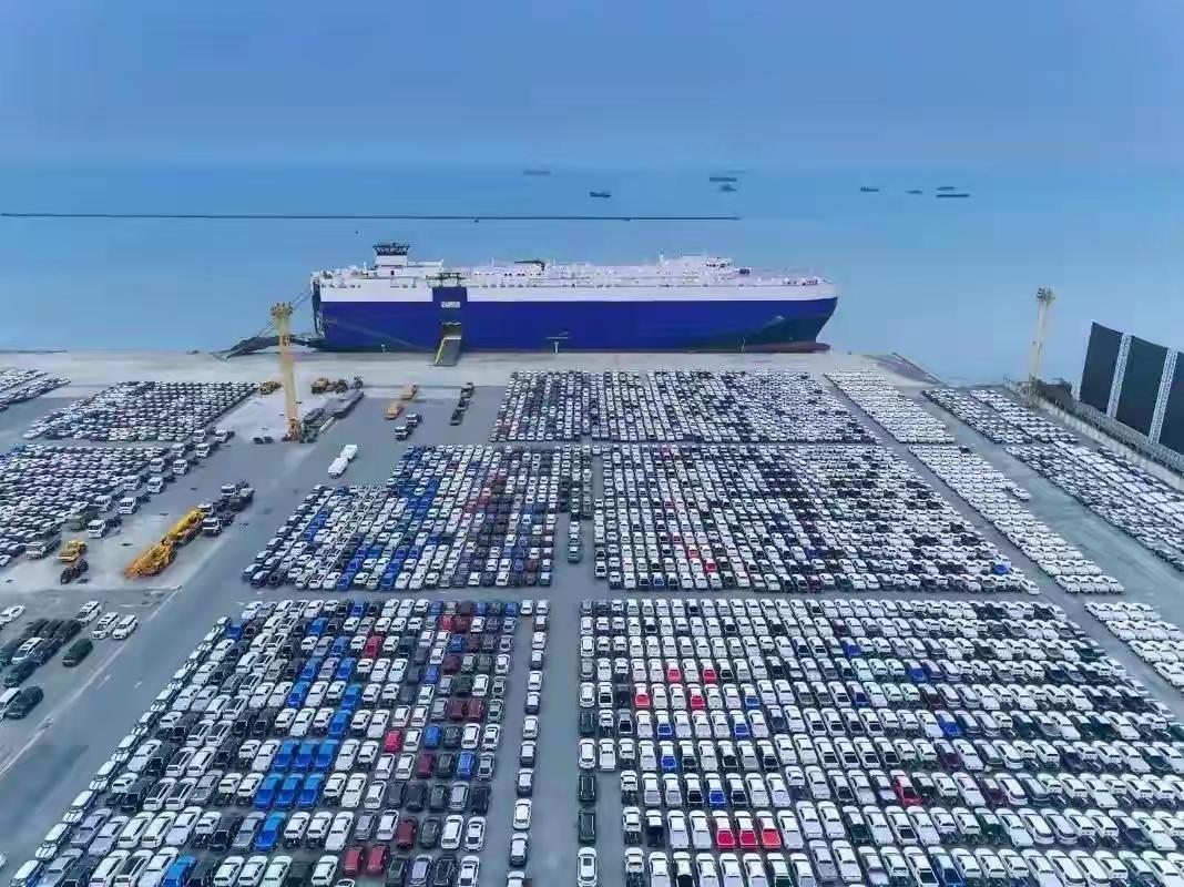 担心俄罗斯揍，被美国贬，却想在中国这里找补，欧洲国家为何如此"下三流"？欧洲