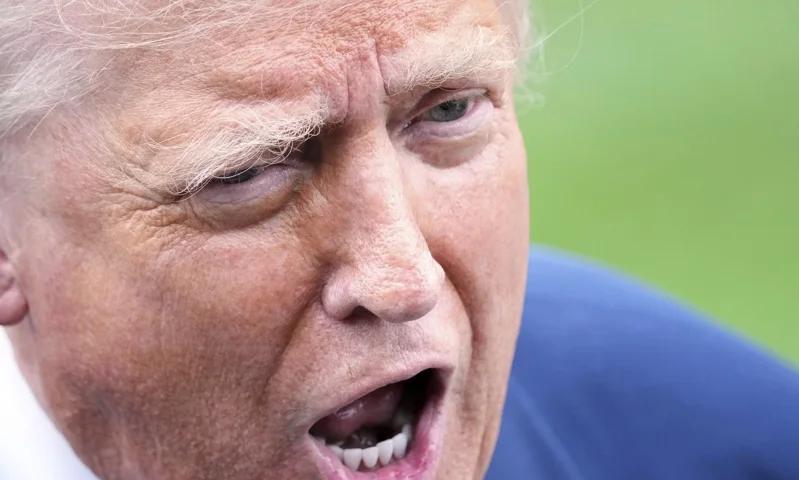 特朗普遭对方总统拒绝后信口加关税彭博资讯2日报导，美国对等关税生效前的最后关头
