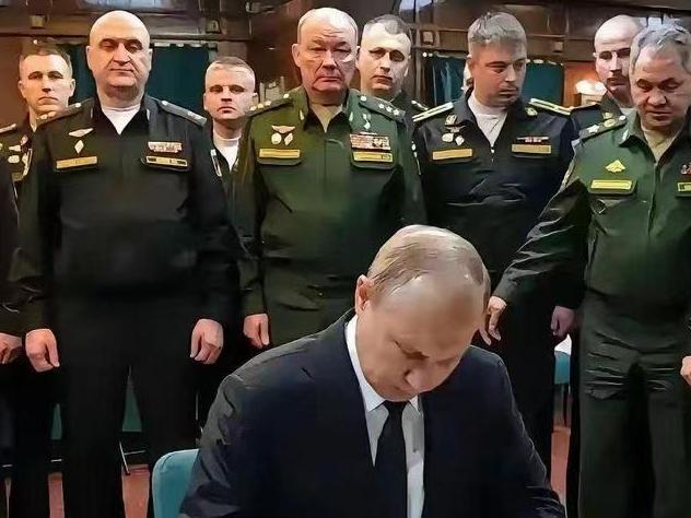 11月29日，英国《泰晤士报》发文:“俄乌有望签署和平协议，最紧张的却是北京，俄