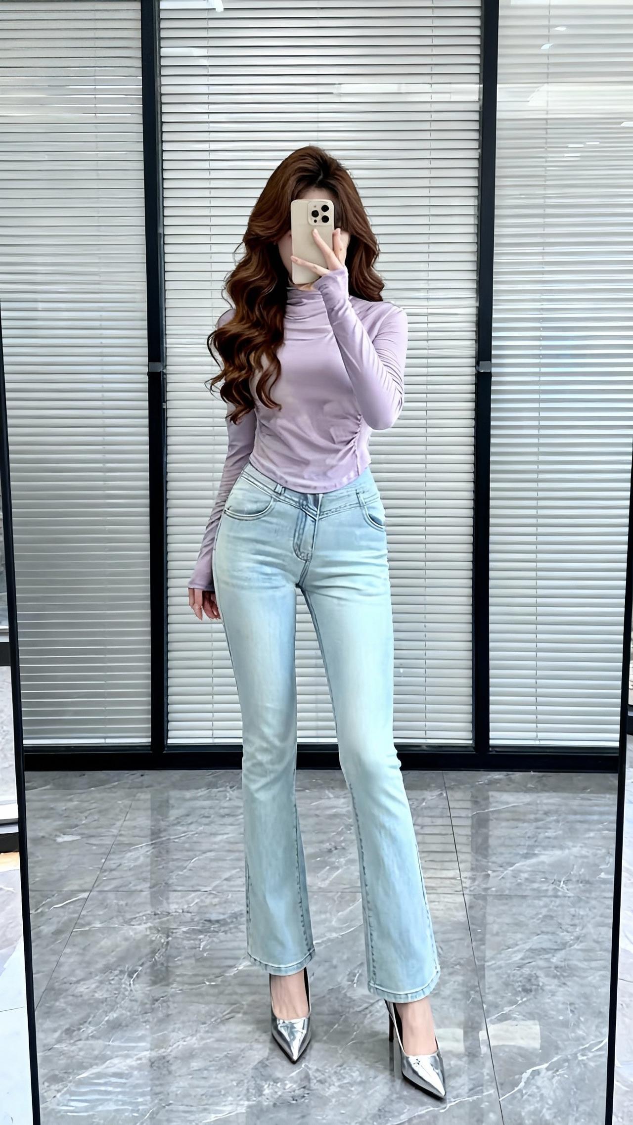 什么样的女人最令人着迷最令人着迷的还得是身着牛仔裤的女人，优雅还不失性感