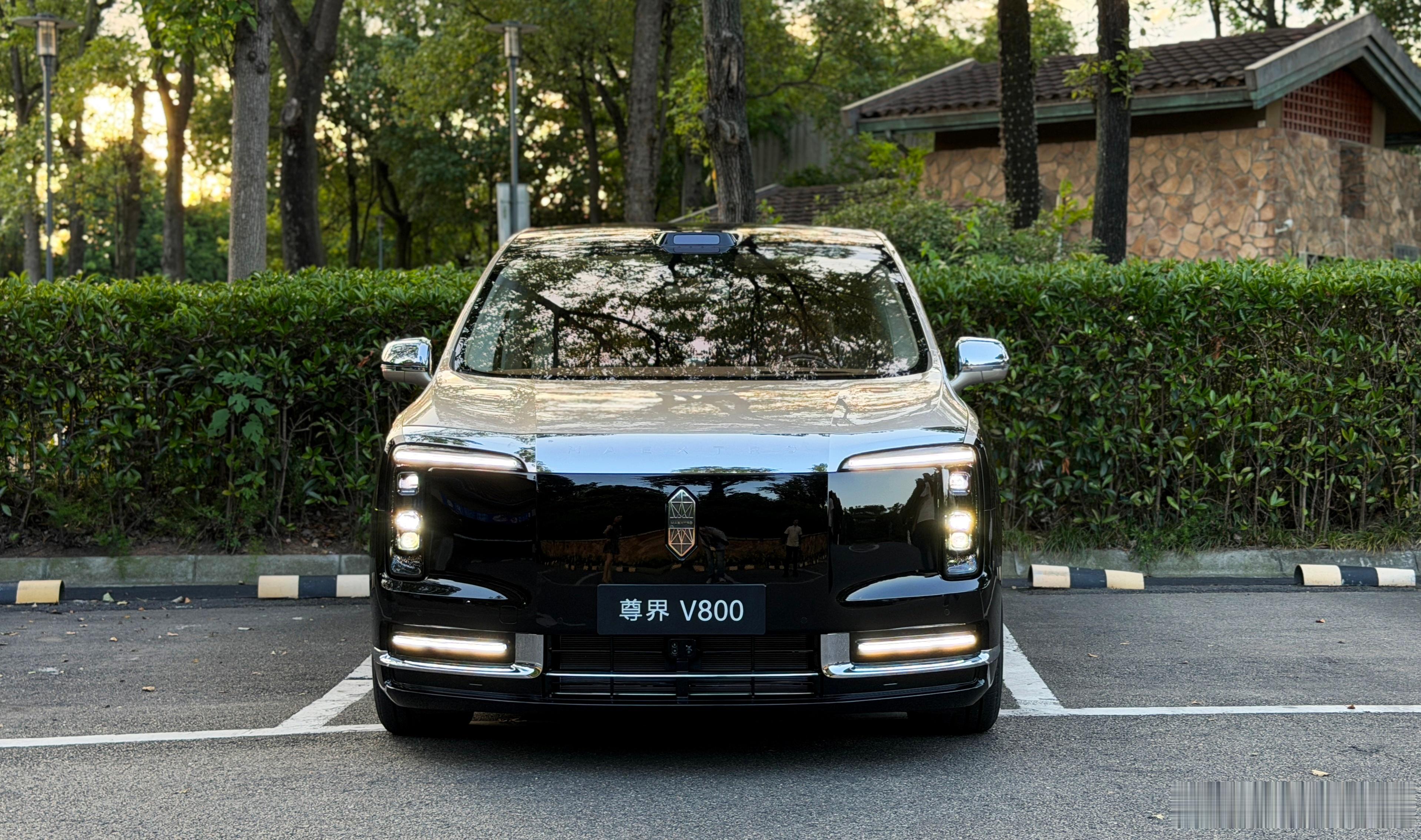 老板们来欣赏一下你们的尊界V800