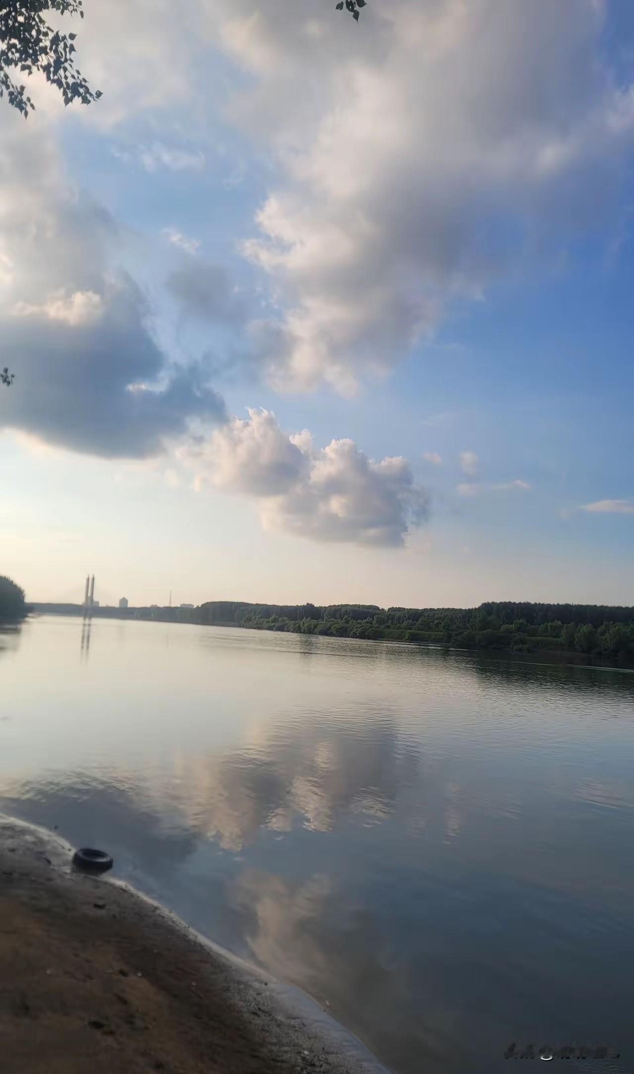 为什么很多女人都会越来越看不上自己的老公？罗永浩曾经说过，已婚男人的宿命就是被老