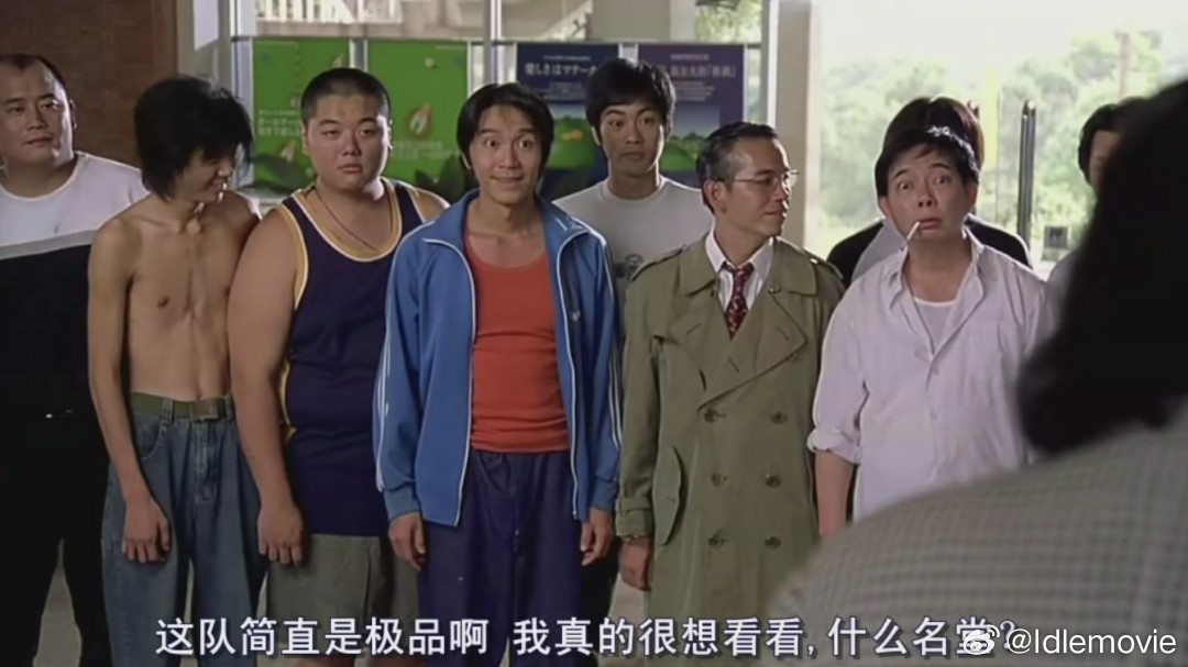 【关于电影，为什么大家对待成龙比周星驰更包容？】得道者多助，失道者寡助。成龙和周