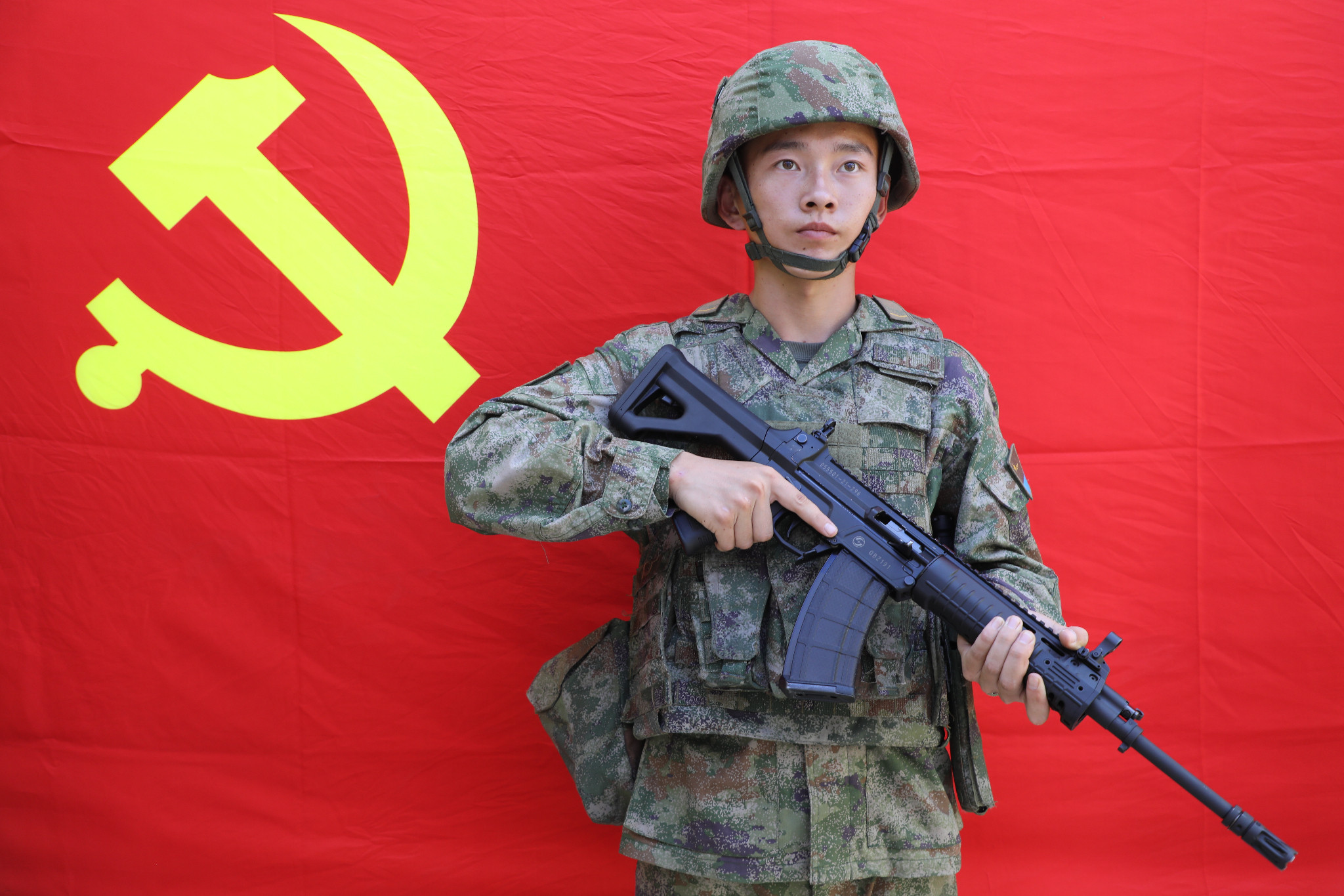 与党旗合影（人民空军）烽火问鼎计划​​​