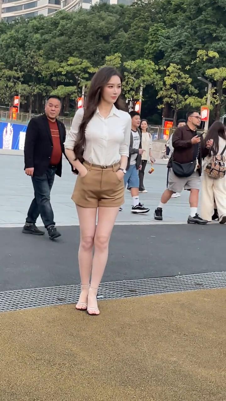 这里好看。