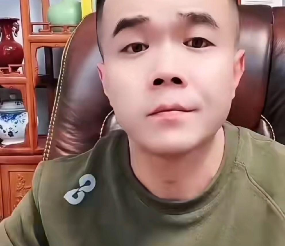 小胖：刘二狗这盘棋把所有人都装里了，和博雅cp即将卖货！刘二狗
