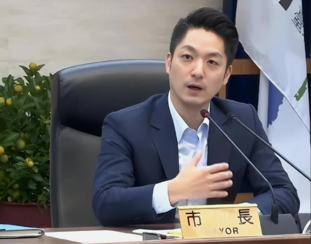 蒋万安，很有可能成为未来台湾地区领导人。最新民调出来了，蒋万安的支持率又创新高