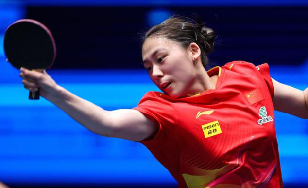 陈熠3-2击败张本美和，中国女乒新星闪耀！