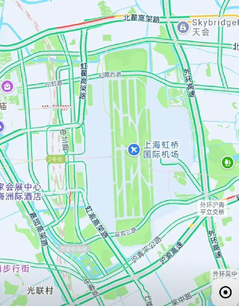 设计出上海虹桥枢纽的真是个天才！各种交通的混合高铁，地铁，机场全都设计在了一起