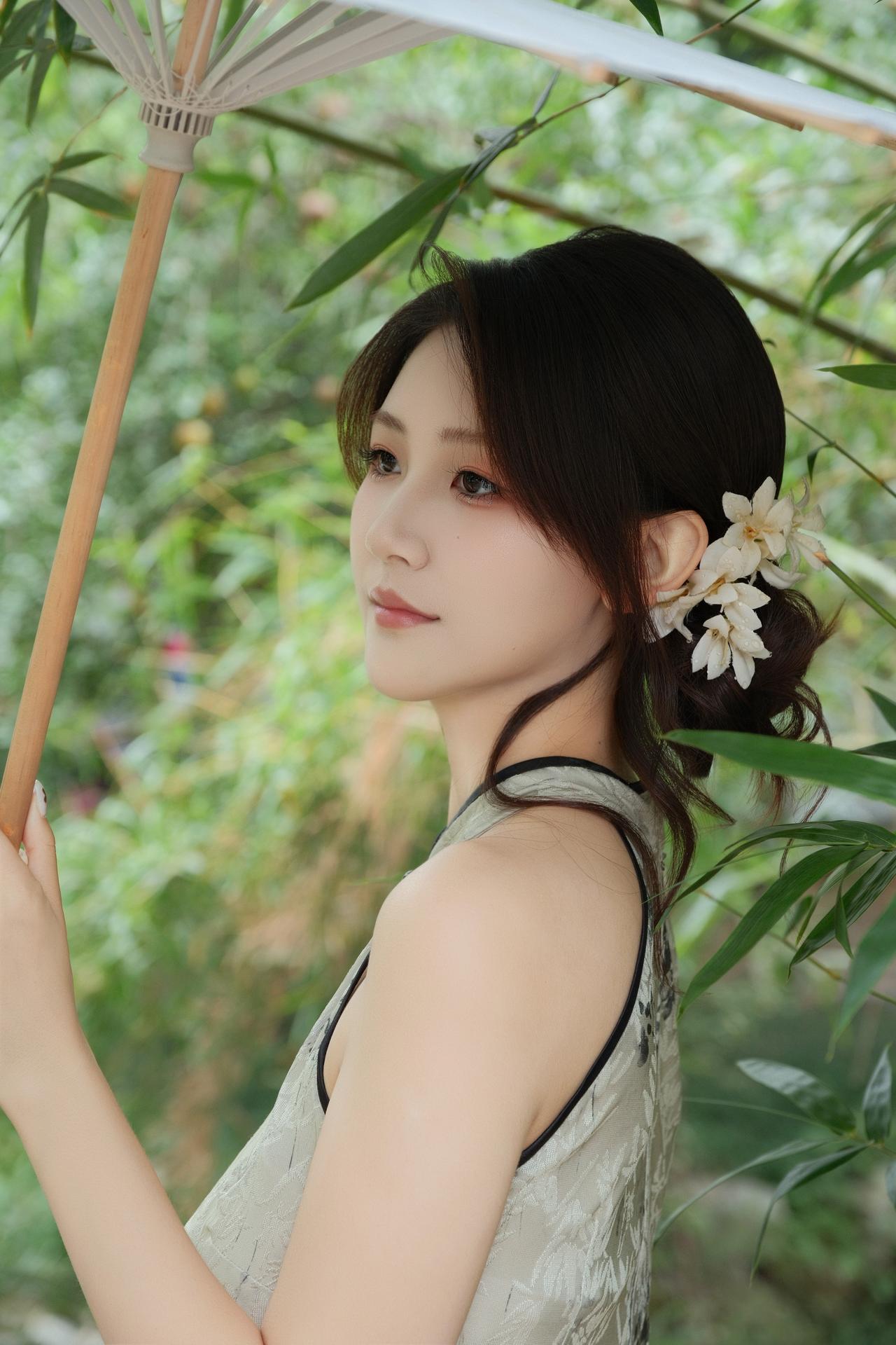 只此青绿🍃，这组高清旗袍很美[比心]水乡旗袍