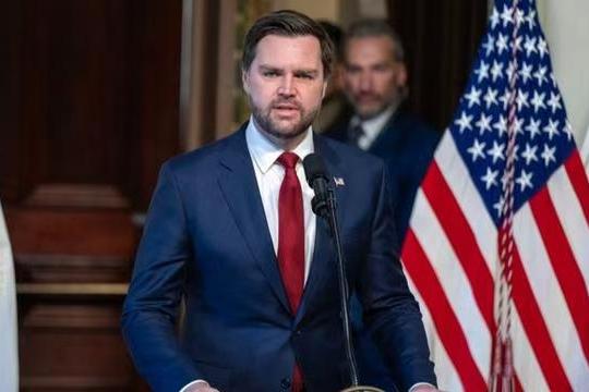 11月22日，美国副总统万斯对媒体说:“没有美国参与的G20宣言毫无意义，本次南