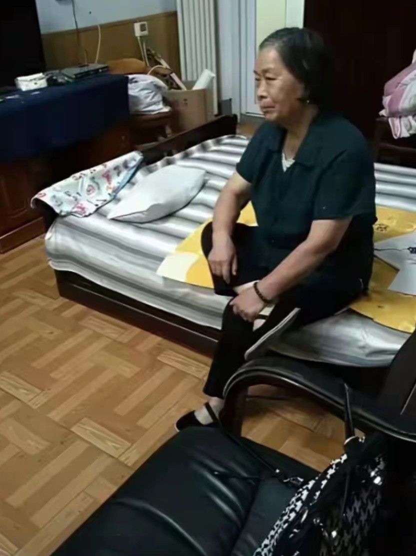释永信“全家”“失联”！1、母亲胡昌荣，务农，住颍上县城，门户紧闭。周边居民商