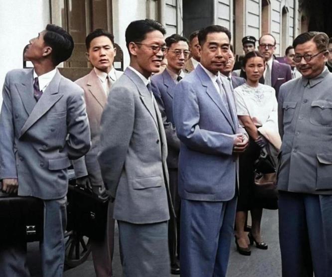 提起“毛主席的亲密战友”，可能大多数人的脑海里都会出现101。其实，这个称呼最早