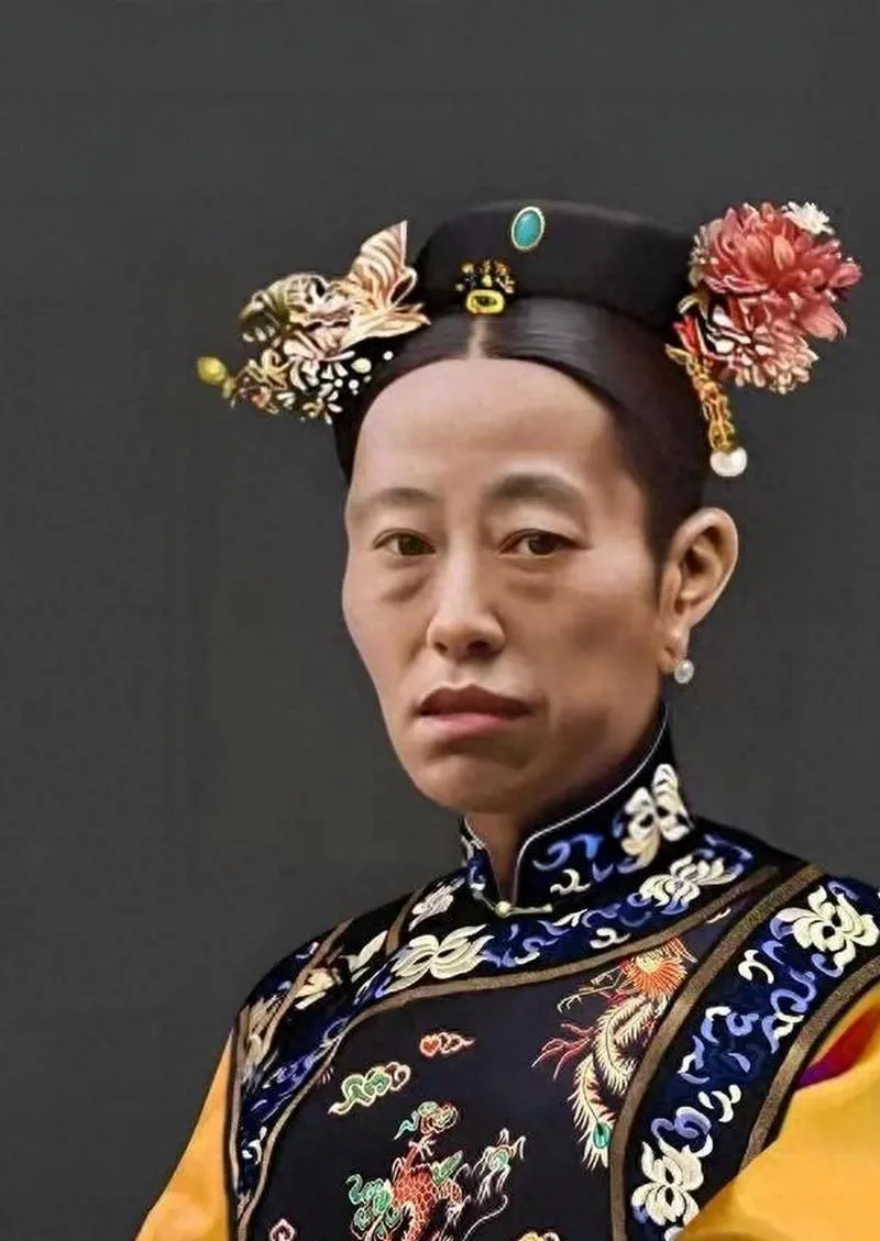1913年2月22日，紫禁城长春宫里，一个四十五岁的女人咽了气。她叫叶赫那拉·静芬，慈禧太后的亲侄女