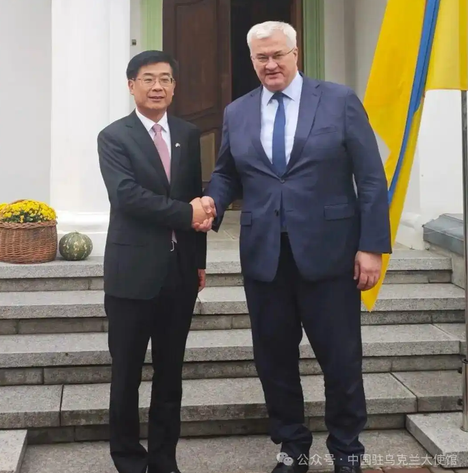 乌外长会见中国大使, “感谢中方”