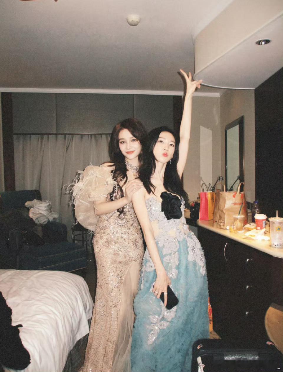 妈妈妈咪😍🤲🏻你们完蛋了😌💍往后的日子你们就等着吧🌸👐🏻我从来没