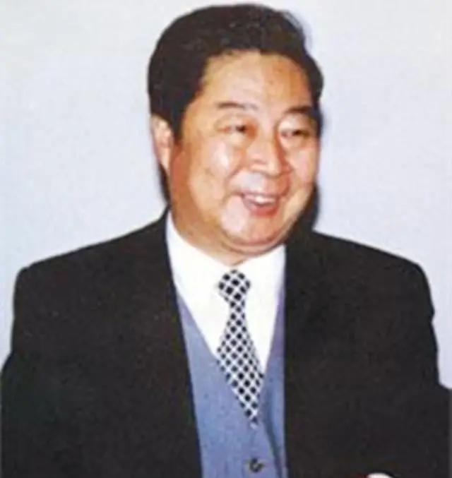 1990年代，湖南省委副书记家中遭遇偷窃，小偷潜入这位高官的居所，带走了4000