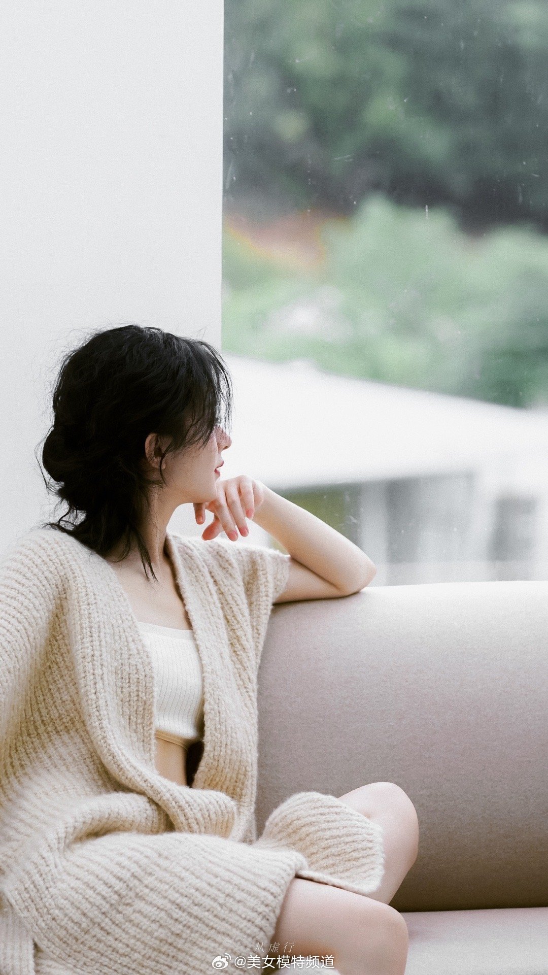 赵丽颖的一组羊毛卷好漂亮的颖宝