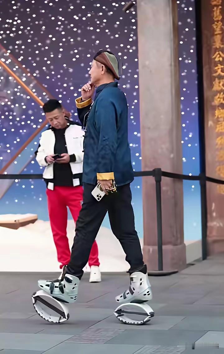 穿上这款鞋，身高立即高出一大截子，身材矮小的男士，同时又不在意别人眼光的男士，买