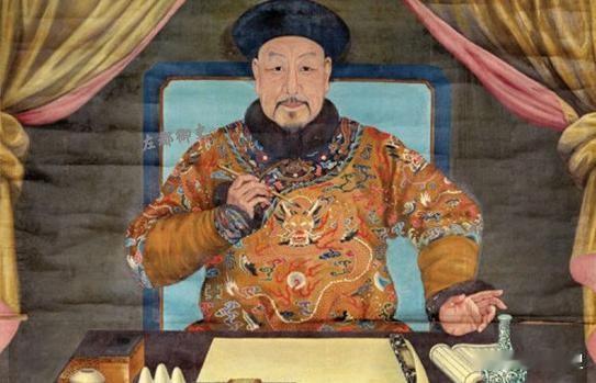 新疆哈密瓜，在当地一文四个卖不掉就喂牲口。到了京城，达官贵人却一瓜难求。乾隆