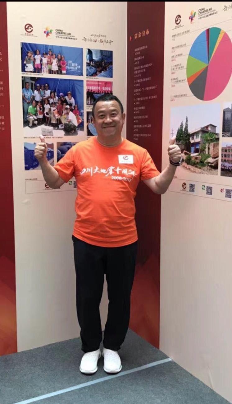 曾志伟将卸任TVB总经理据港媒报道，担任TVB总经理的五年任期即将届满。他计划