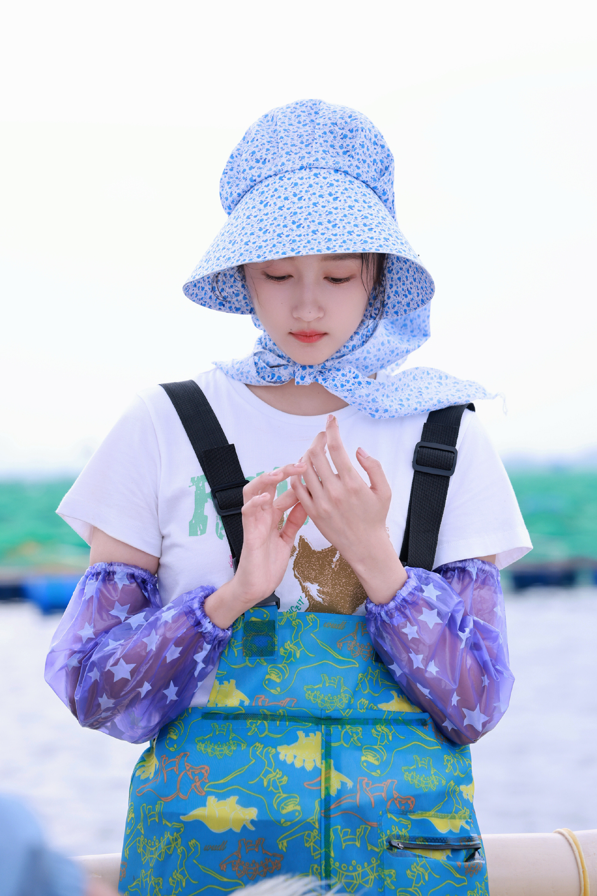 关晓彤gxt关晓彤耀眼gxt关晓彤晴也“你像是我迷茫的青春中唯一的信号灯”