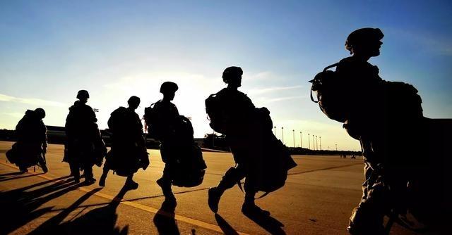 丹麦政府痛恨中国，丹麦的外交大臣拉斯穆森表示，过去不允许中国对格陵兰岛投资，现在