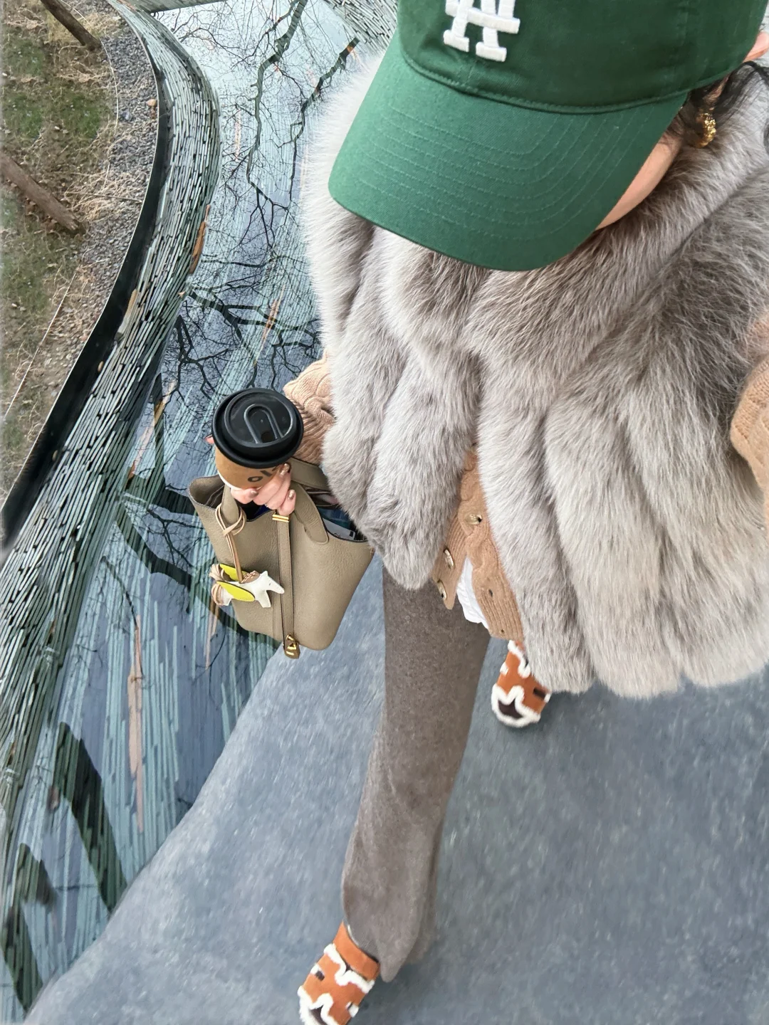 时髦小姨们！千万不要轻易尝试皮草马甲！💚