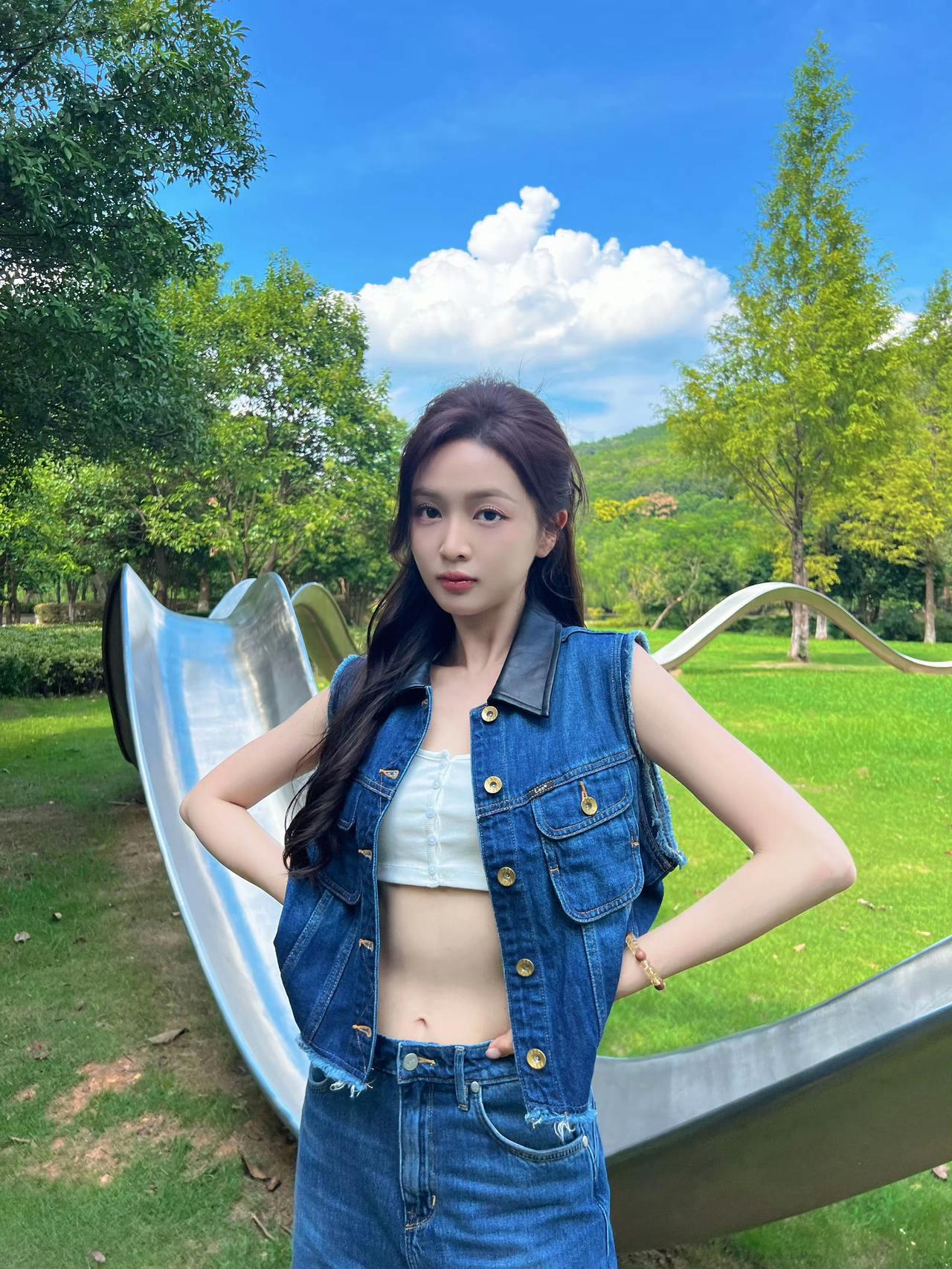 有仪的夏天真好[害羞]吴宣仪娱乐